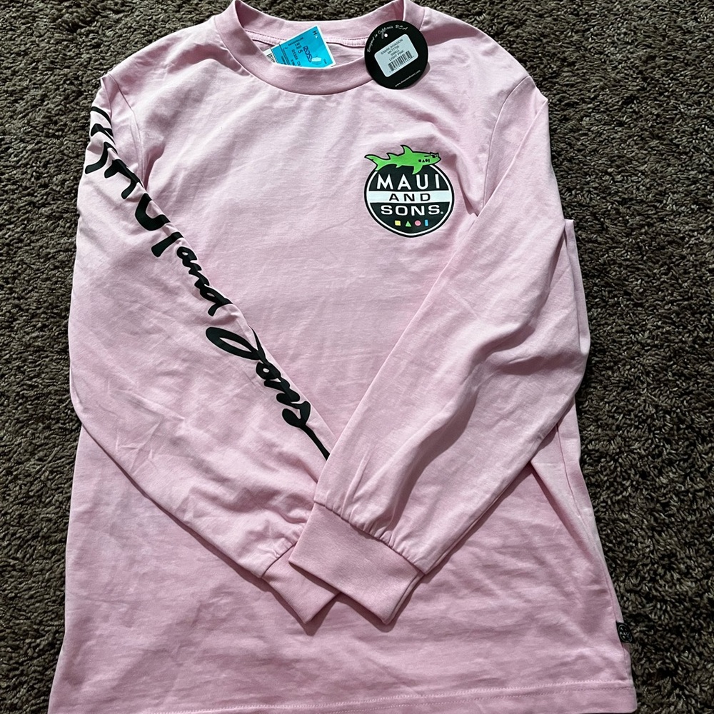 pink Maui and Sons long sleeve shirt